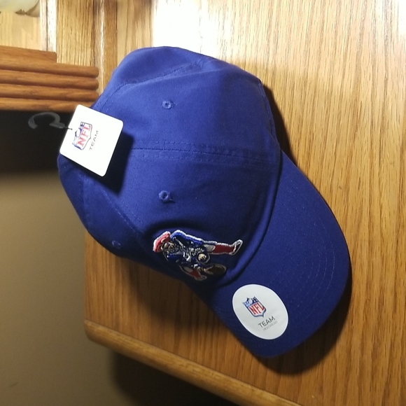 NFL NEW ENGLAND PATRIOTS STRAPBACK HAT - Picture 3 of 8